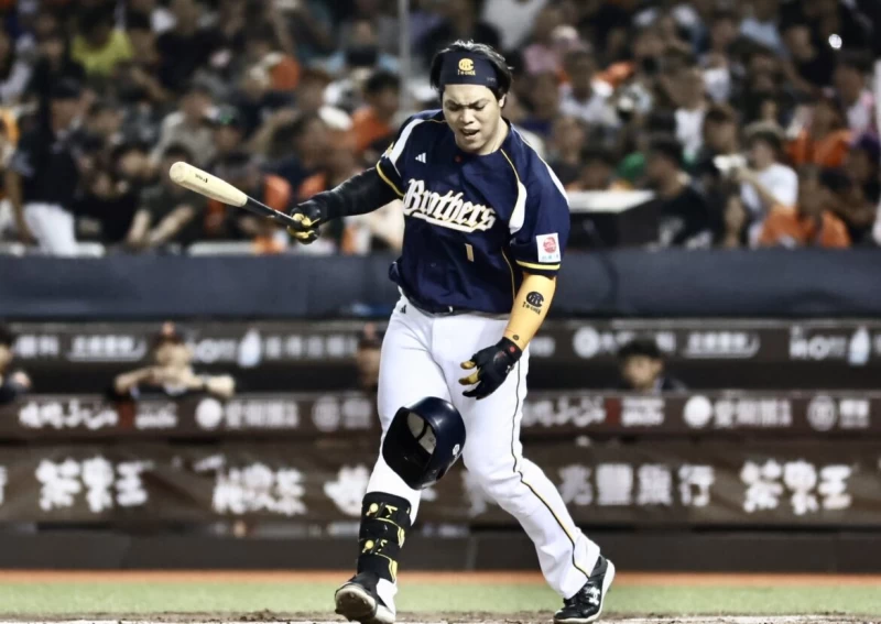 陳子豪上半季只差1打席就可以進打擊榜,OPS達到1.008。(賴郁泰攝)