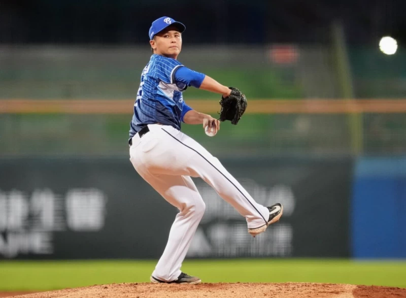 陳仕朋7月10日在台東投4.2局就退場。(富邦悍將提供)