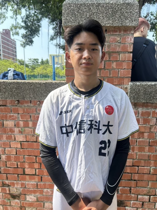 中信科大先發游廷豪拿下勝投。大會提供