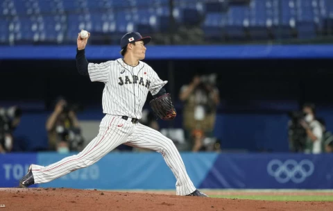 上個休賽季與洛杉磯道奇簽下12年3.25億美元合約的山本由伸。法新社