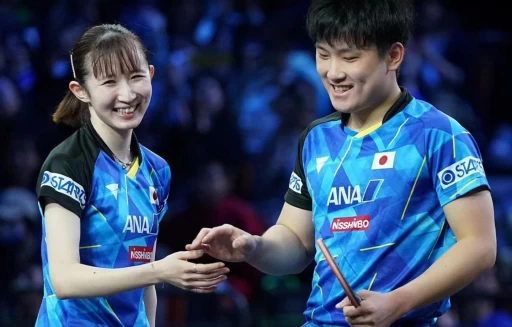 張本智和／早田希娜不敵北韓組合，混雙一輪遊。ITTF粉專