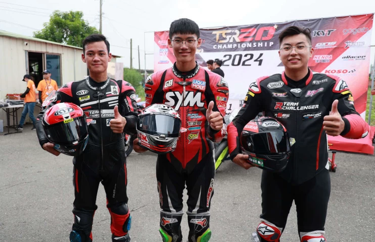 BIKE A、B、C組冠軍鄭力升(左起)蔡永順和江逸星。TSR提供
