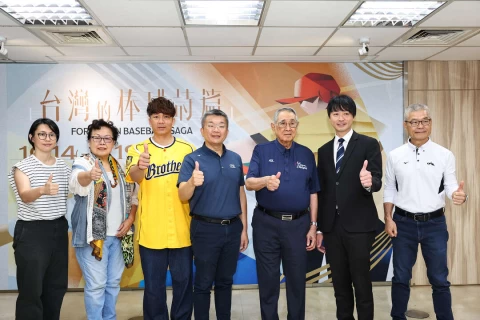 台灣棒球音樂會記者會大合照。中華職棒提供