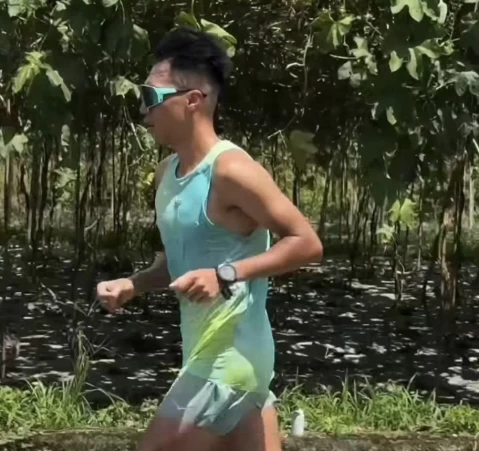 極地超馬選手陳彥博訓練照。陳彥博提供