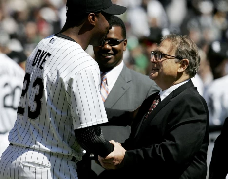 白襪老闆雷因斯多夫（Jerry Reinsdorf）坦言，對於球隊的現狀感到不滿意。法新社