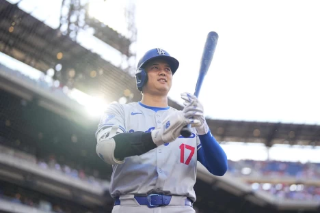 洛杉磯道奇球星大谷翔平本季專職打者,目前正朝著史詩級的單季50轟、50盜邁進。法新社