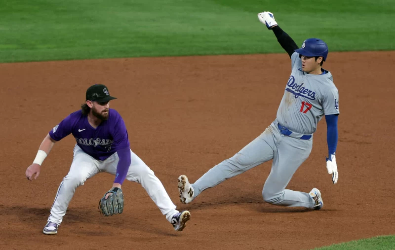 洛杉磯道奇球星大谷翔平今在例行賽最終戰完成賽季第59盜。法新社