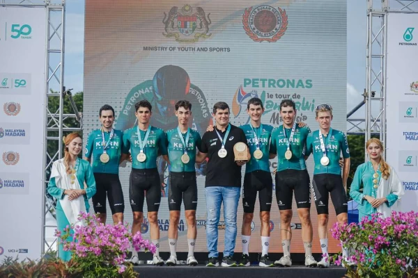 Equipo Kern Pharma在本屆車隊總成績高居第一。Le Tour de Langkawi提供