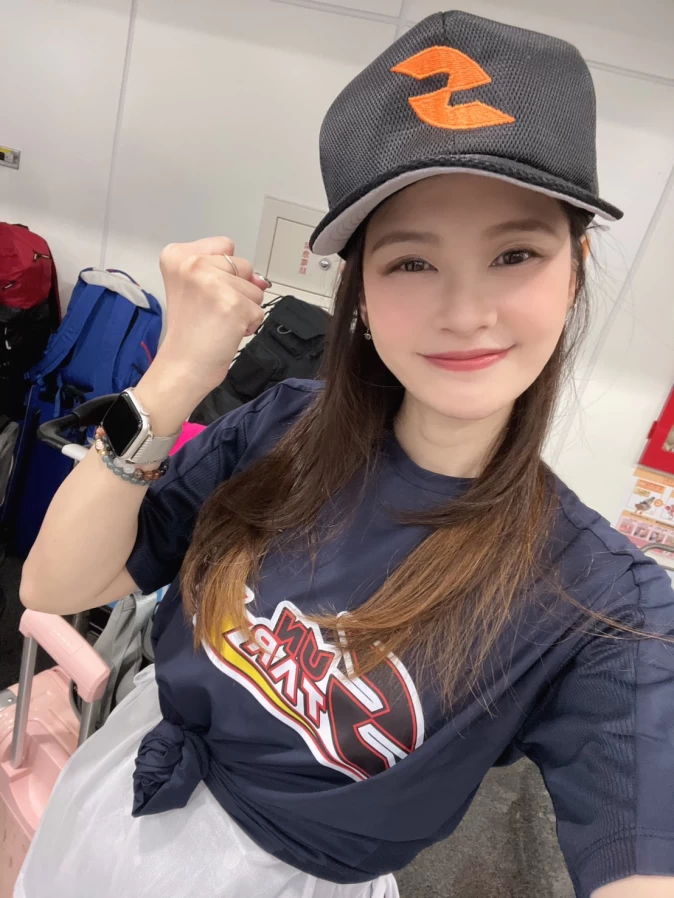 前女團米兒絲成員Yuri擔任明星棒球隊寧夏交流啦啦隊隊長。（圖：sun star明星棒球隊提供）