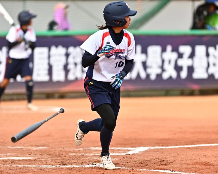 中華隊姜婷恩對新加坡4打數4安打。 (圖:中華壘協提供)