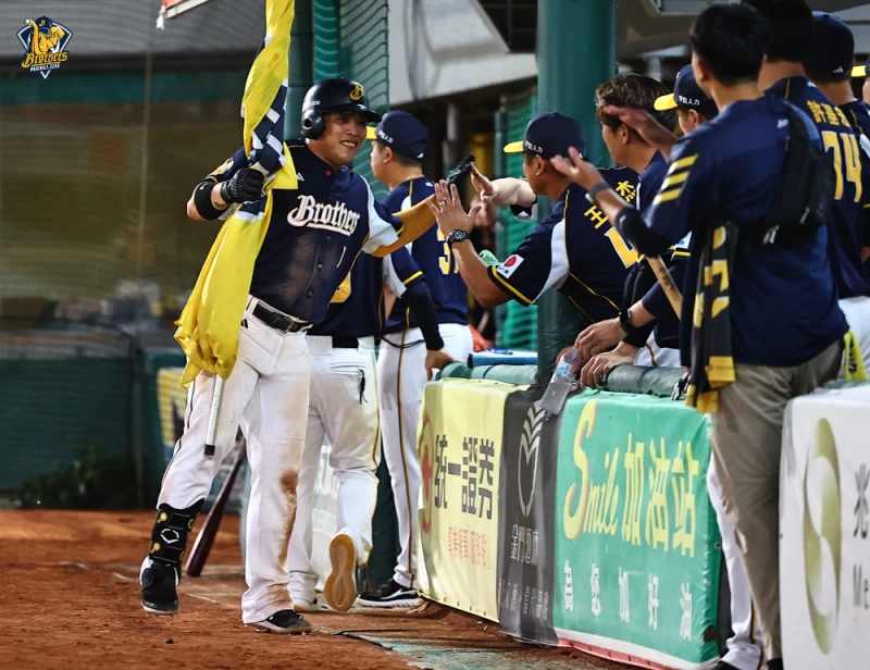 陳子豪開轟奪MVP。中信兄弟提供