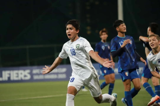 烏茲別克ABUBAKIR SHUKURULLAEV射進致勝球。足協提供