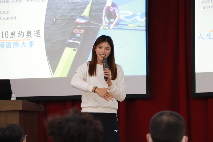 划船好手黃義婷至台電分享踏上奧運舞台的點滴。新北體育局提供