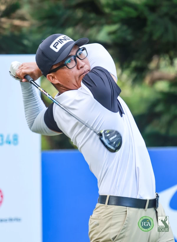 國賓ADT公開賽第二回合謝繼賢73.69以2暫並列第二。陳文欣攝