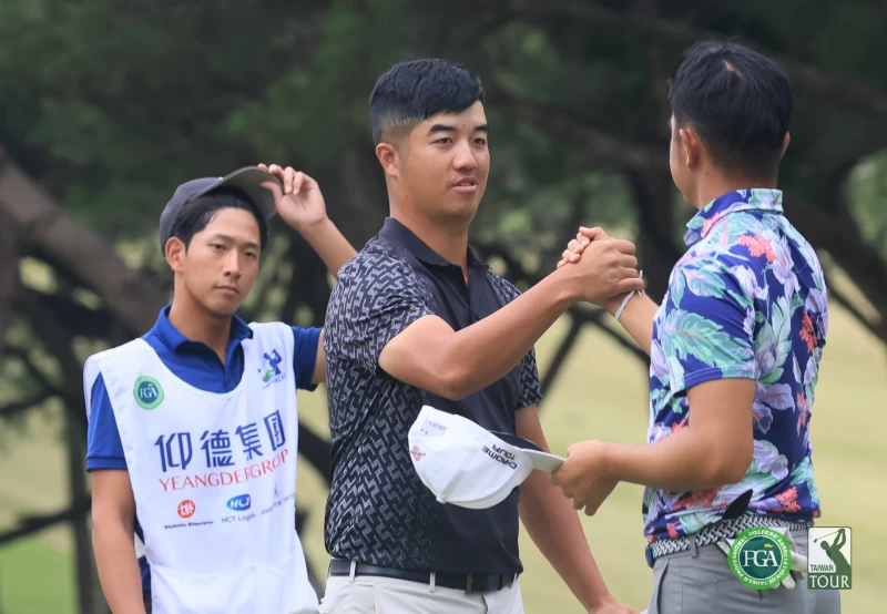 第三回合台灣余松柏 -1暫並列第三。鍾豐榮攝