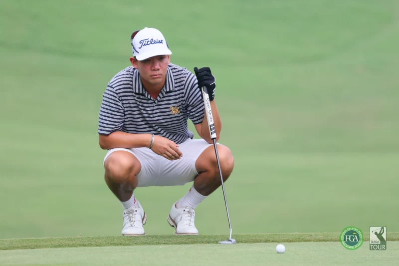 第一回合泰國選手Runchanapong Youprayong以64桿-8暫並列領先位置。Tpga／林聖凱攝影