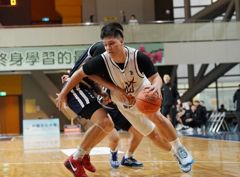黎明學院史魯齊10分。 大專體總提供