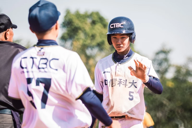 吳宗遠單場4安。大專體總提供