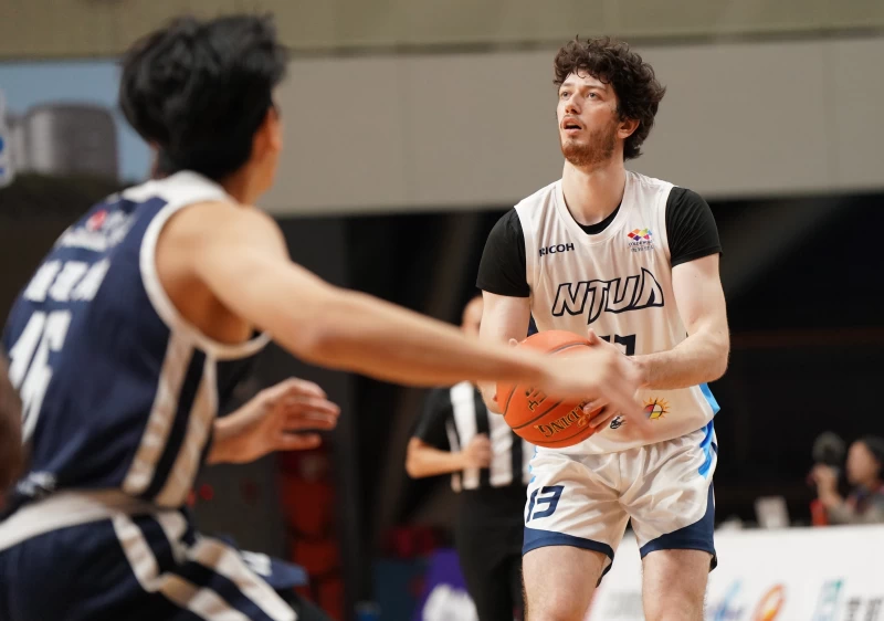 臺灣藝大飛尼克斯12分。大專體總提供