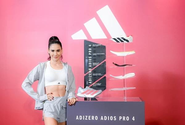 馬拉松菁英選手雷理莎號召菁英跑者穿上Adizero Adios Pro 4 感受速度革新。官方提供