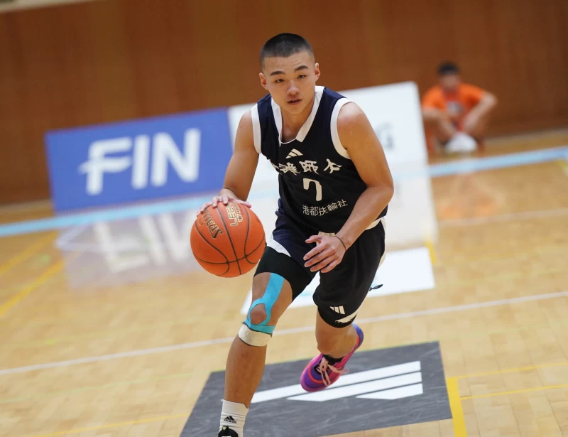 高雄師大王語烽21分含5外線創個人UBA新高另有9籃板4助攻6抄截。大專體總提供