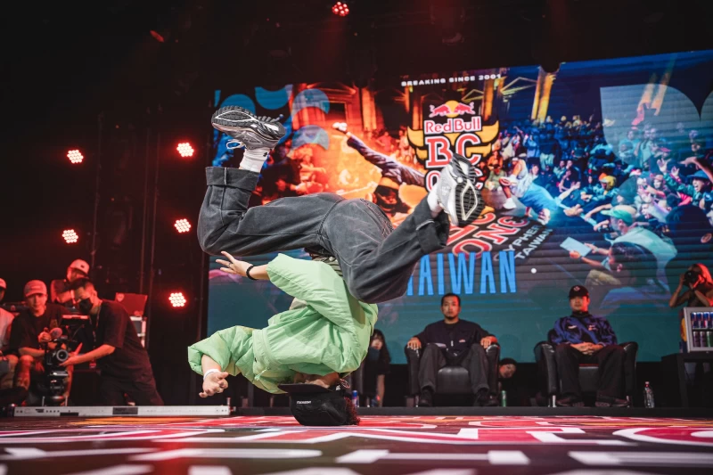 杭州亞運國手 B-Girl Jia Li 楊加力，力求突破個人成績闖入 Red Bull Bc One 最後決賽舞台。Red Bull提供