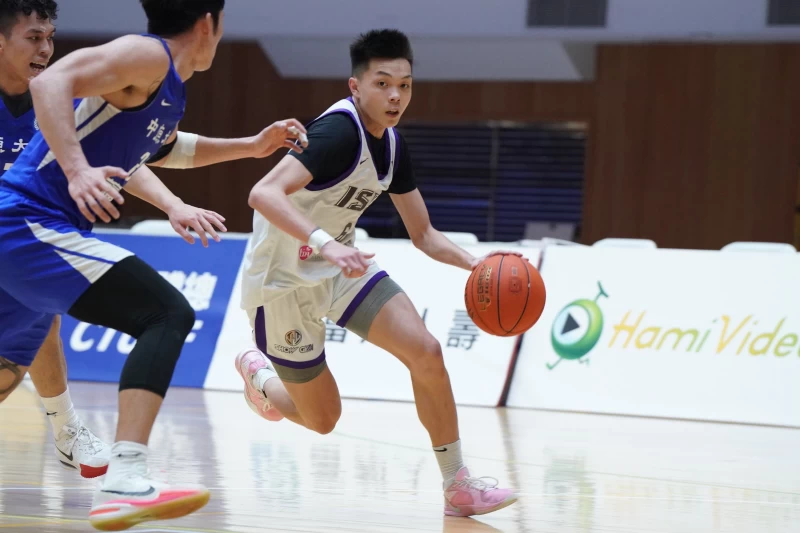 義守大學黃尹元21分7籃板。 大專體總提供