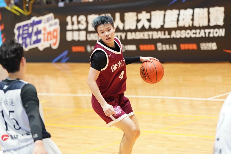 佛光大學李宜樺11分8籃板6助攻。大專體總提供