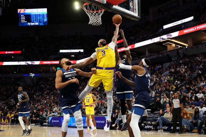 攻下23分、11籃板的湖人當家球星戴維斯(Anthony Davis)。法新社