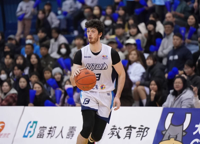 臺藝飛尼克斯13分6籃板。大體總提供