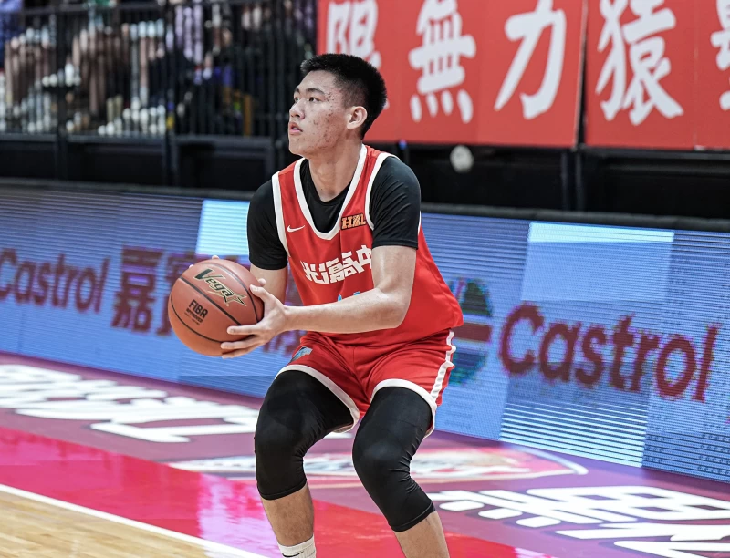 光復張鈞淮12分12籃板9助攻準大三元。大會提供
