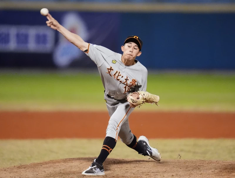 江沁恩9局完投勝。大專體總提供