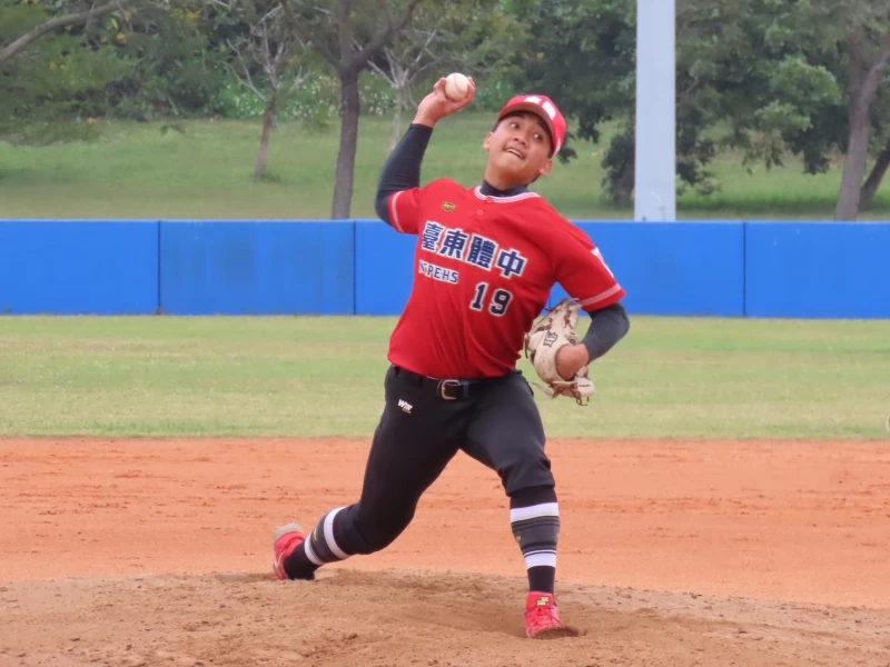 黃宇昇後援4.1局無失分守勝。大會提供