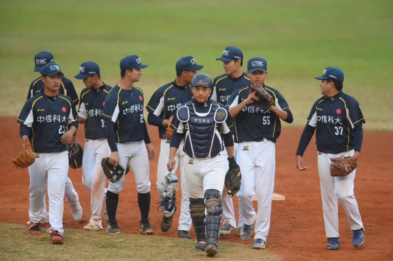 中信科大收複賽第2勝。大專體總提供