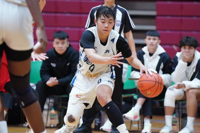 美和科大許可欣20分。大專體總提供