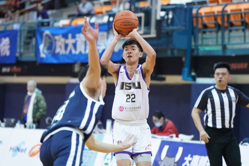 義守大學葉仁豪19分。大專體總提供