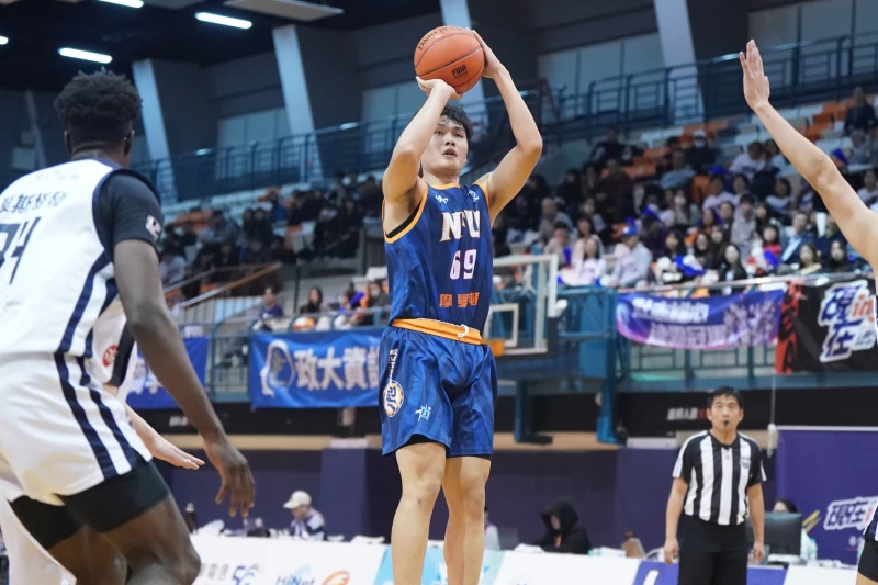 虎尾科大呂哲銓18分。 大專體總提供