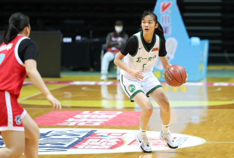 北一潘陳家姍12分6籃板7助攻3抄截。高中體提供