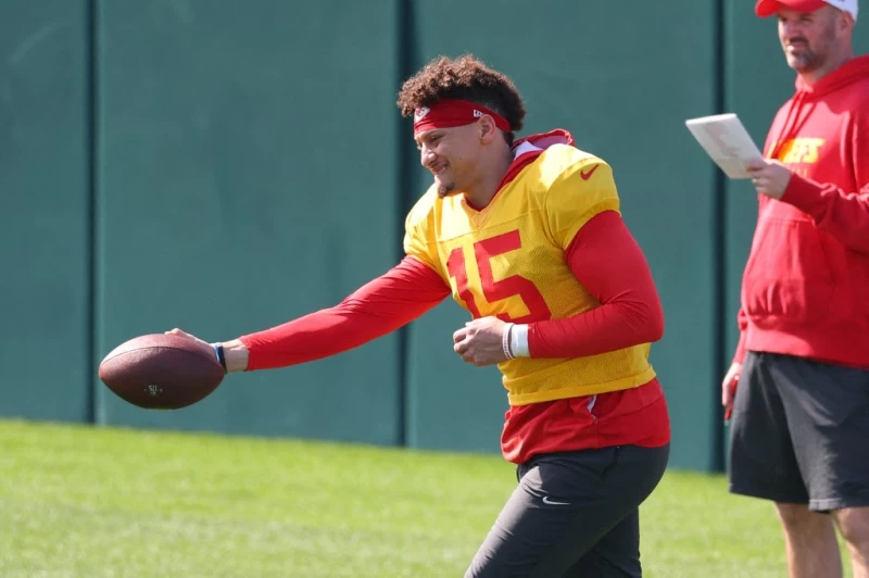 酋長四分衛馬霍姆斯(Patrick Mahomes)將率隊挑戰三連霸。法新社