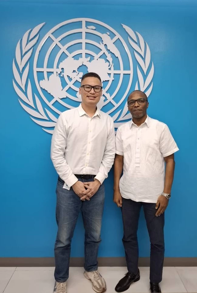 菲律賓慈善協會創辦人阿莫里斯拜會聯合國開發計劃署 Undp 菲律賓辦公室。黃煜提供