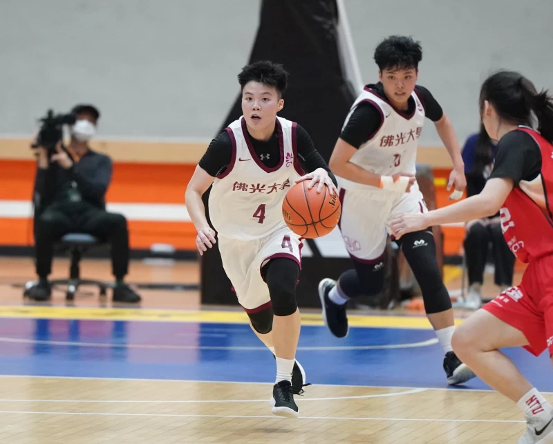 佛光李宜樺最後1分多鐘貢獻4分關鍵抄截。大專體總提供