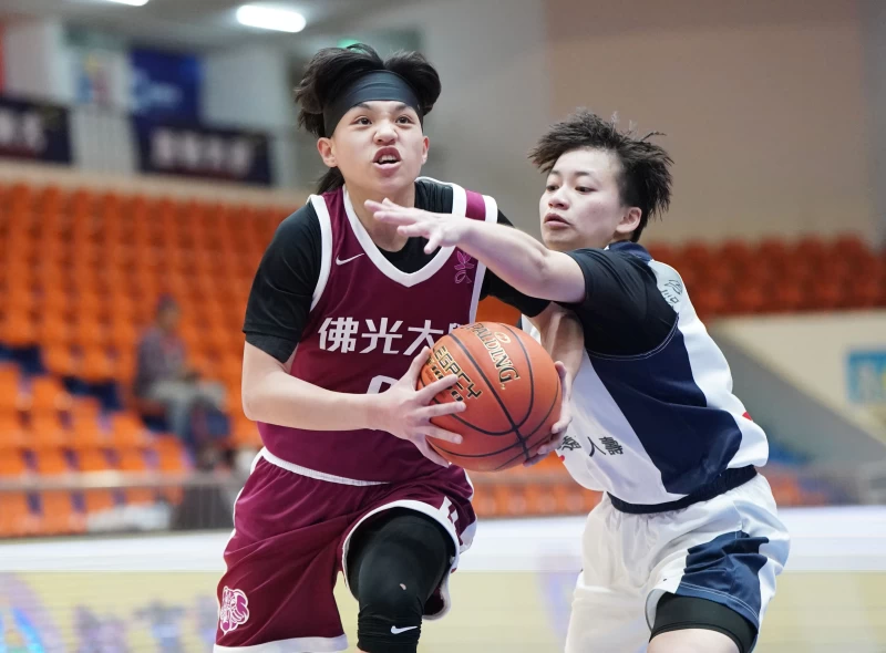 佛光大學黃渝庭16分。大專體總提供