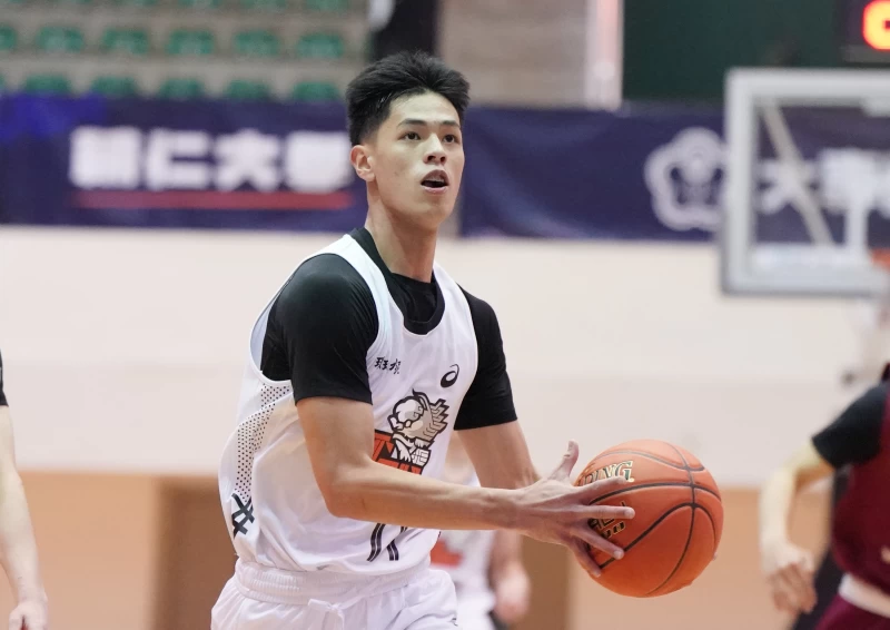 國體曹祐寧11分。大專體總提供