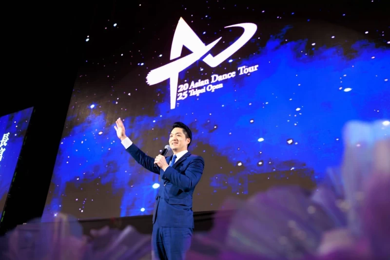 臺北市蔣萬安市長蒞臨國標舞亞巡賽致詞。國標舞亞巡賽大會提供
