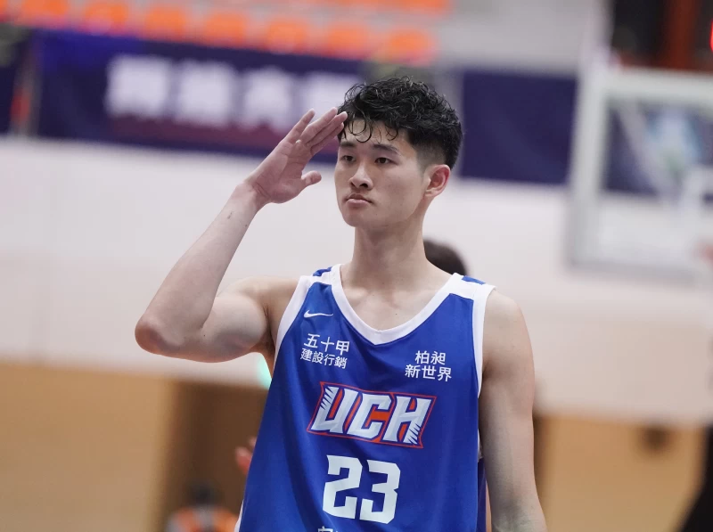 健行陳威宇全隊最高24分。大專體總提供
