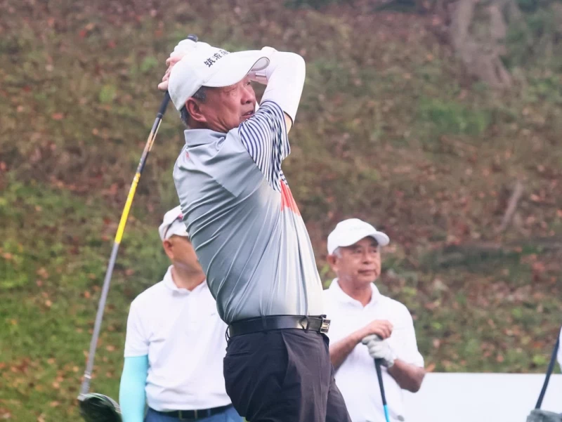 第一回合超級長春組陳志明71桿-1暫並列第一。鍾豐榮攝