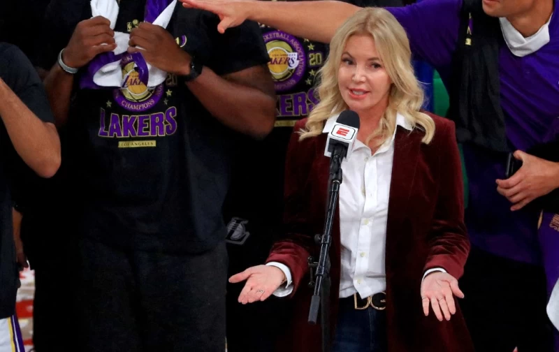 湖人老闆珍妮巴斯(Jeanie Buss)親曝交易戴維斯內幕。法新社
