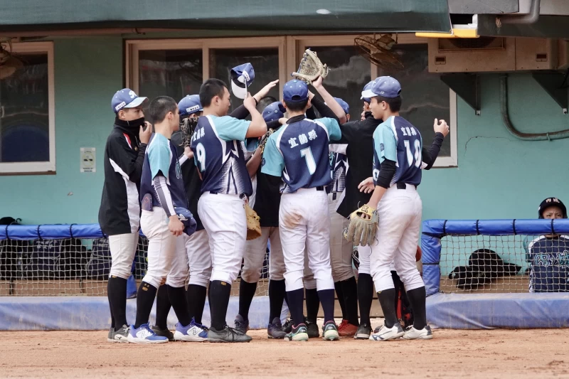 以宜蘭縣內城國中6比5逆轉高雄市忠孝國中。大會提供