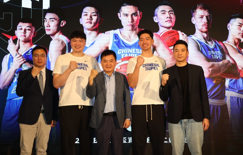 Tpbl合照。李天助攝
