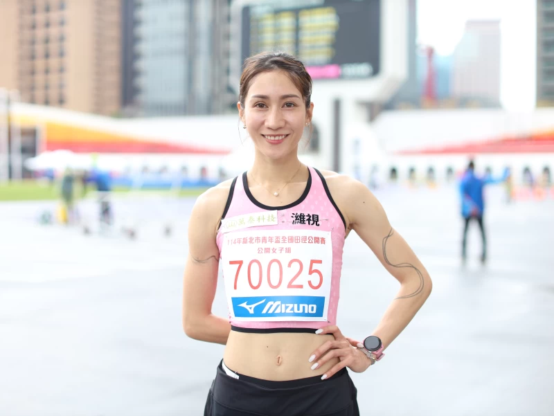 跨欄女神羅佩琳59秒13破大會紀錄摘金。查爾斯運動行銷提供